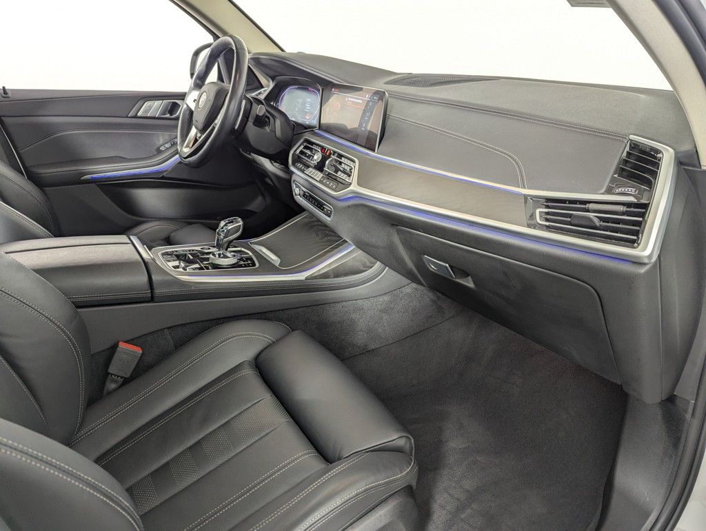 2022 BMW X7 xDrive40i photo