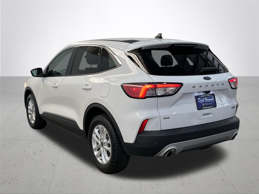 2022 Ford Escape Hybrid SE