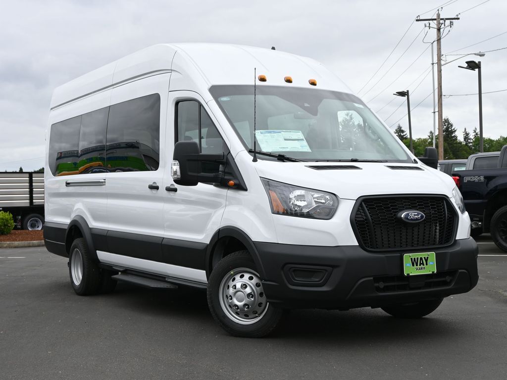 2025 Ford Transit 350 HD XL