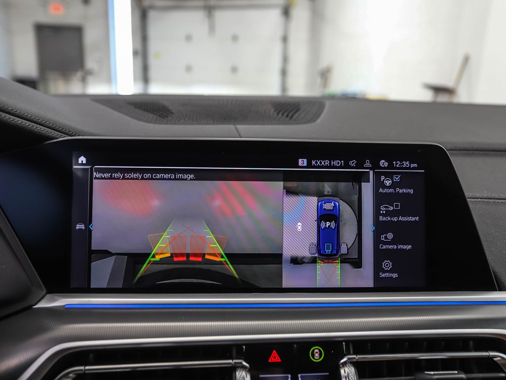 Thumbnail: 2022 BMW X5 - 18