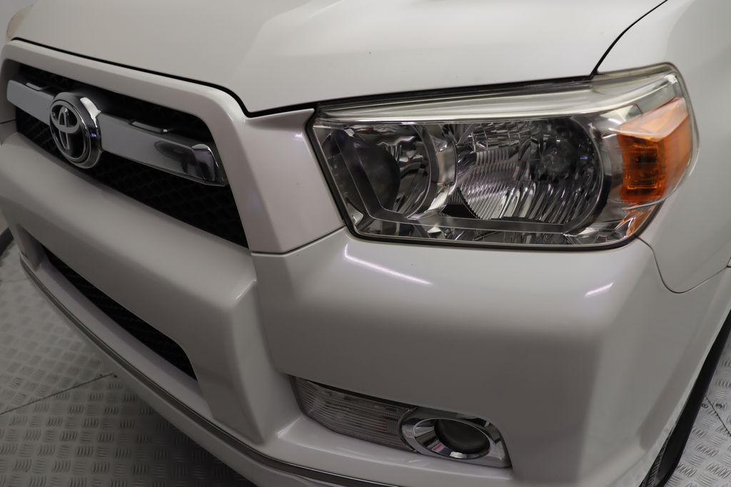 2013 Toyota 4Runner SR5 3