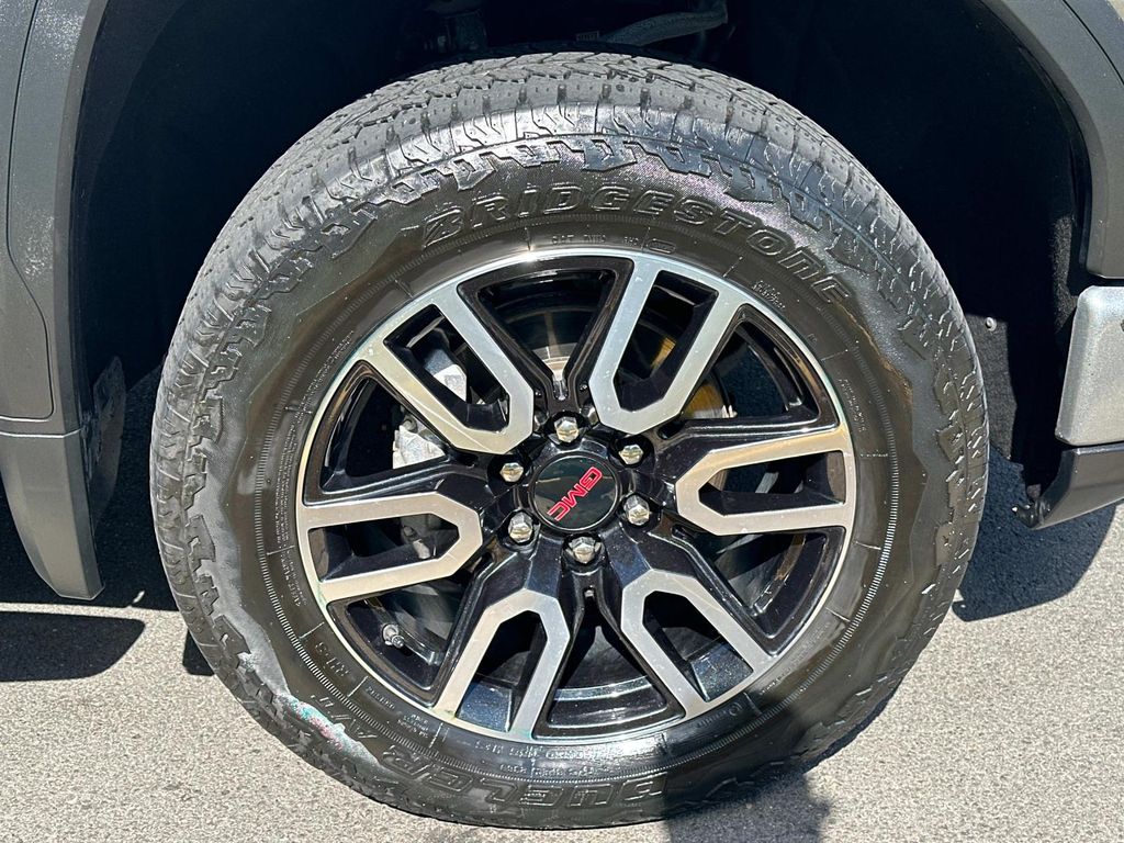 Thumbnail: 2023 GMC Sierra 1500 - 17