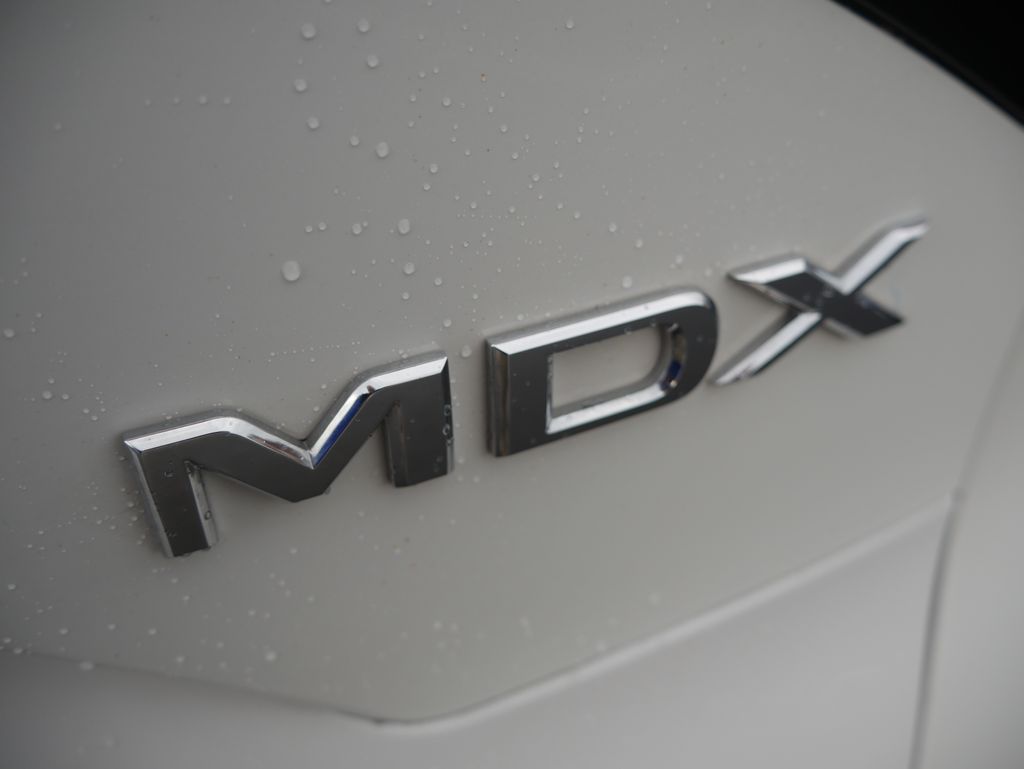 Thumbnail: 2023 Acura MDX - 9
