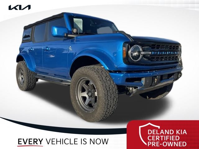 2022 Ford Bronco 4-Door Black Diamond