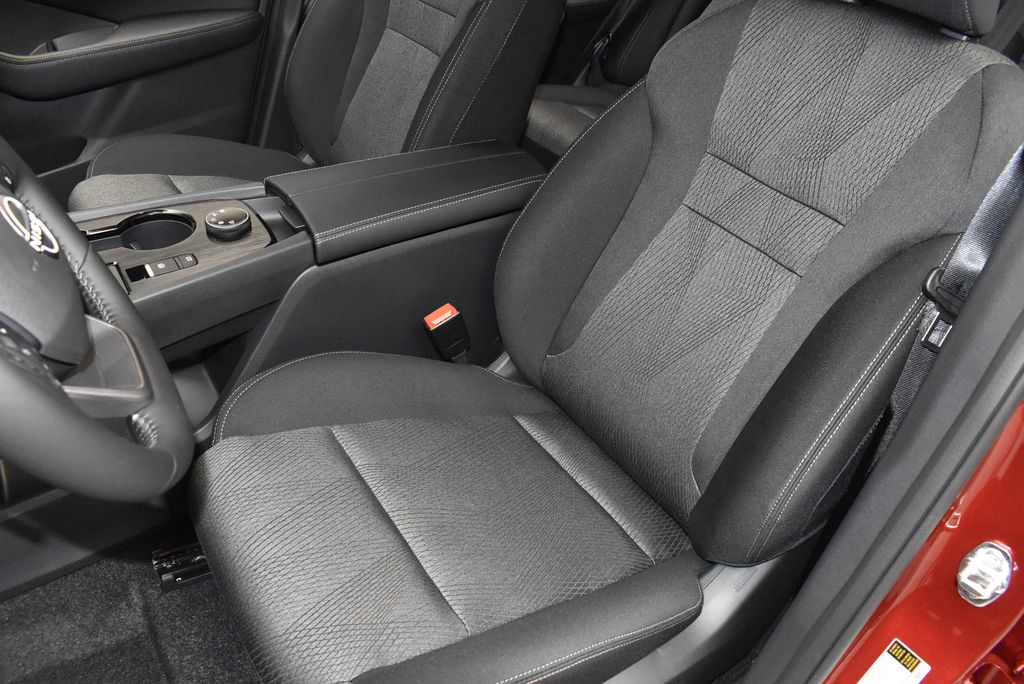 Thumbnail: 2026 Nissan Rogue - 13