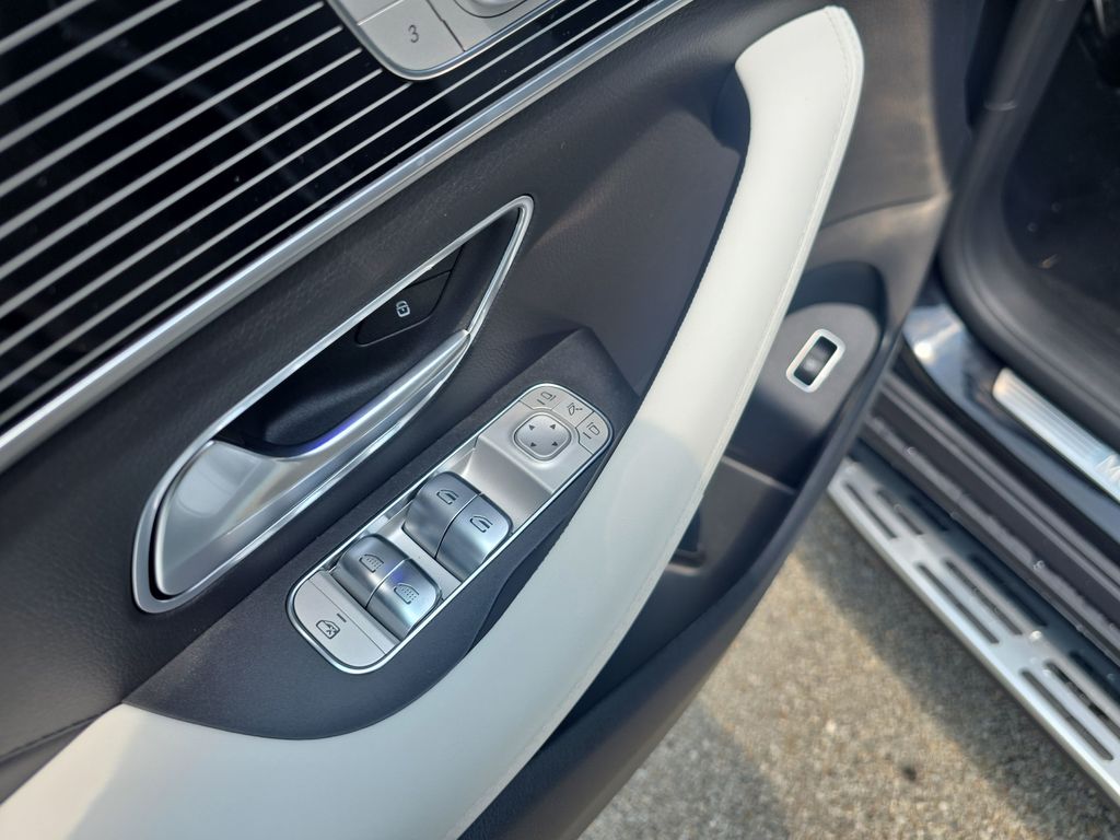 2026 Mercedes-Benz GLE GLE 350 Black at John Sisson Motors