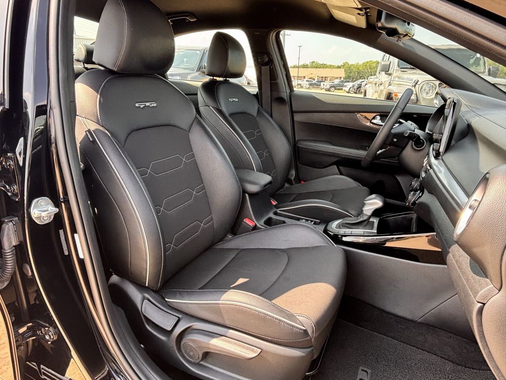 Used Car 2024 Kia Forte  Gt-line For Sale Under $25,000 In Corsicana, Texas