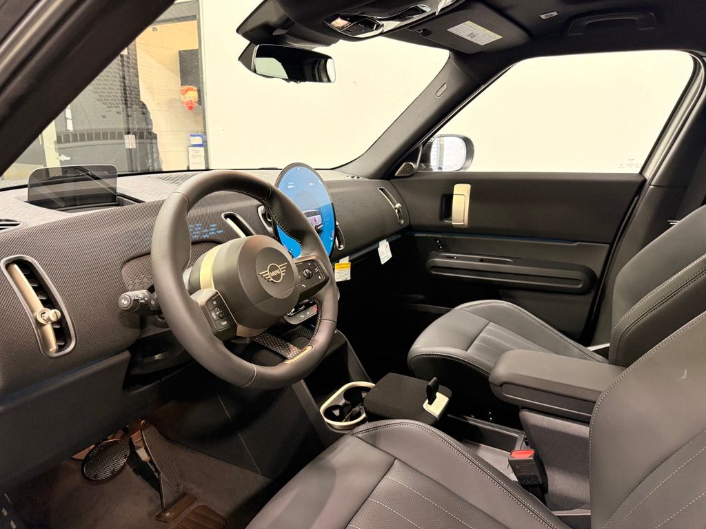 Thumbnail: 2027 MINI Cooper Countryman - 12