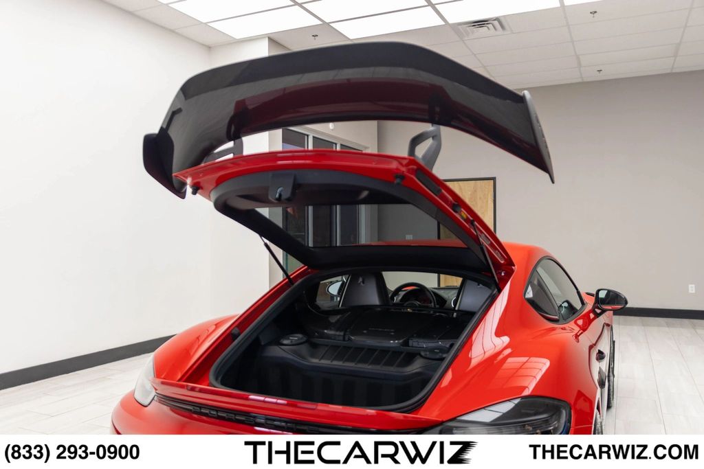 2023 Porsche 718 Cayman