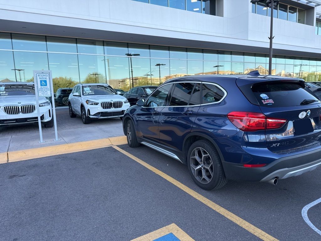 Thumbnail: 2018 BMW X1 - 4