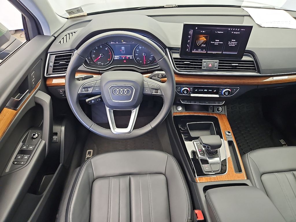 Thumbnail: 2023 Audi Q5 - 11