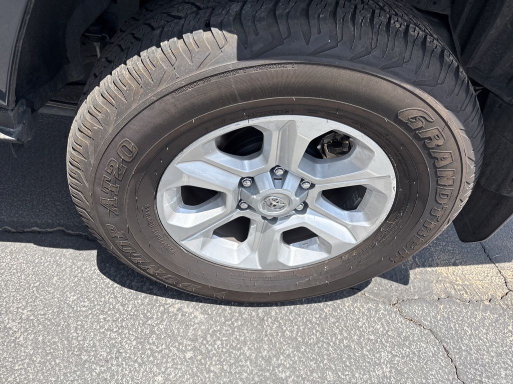 2024 Toyota 4Runner SR5 14
