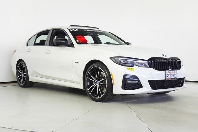 2022 BMW 3 Series 330e iPerformance 4