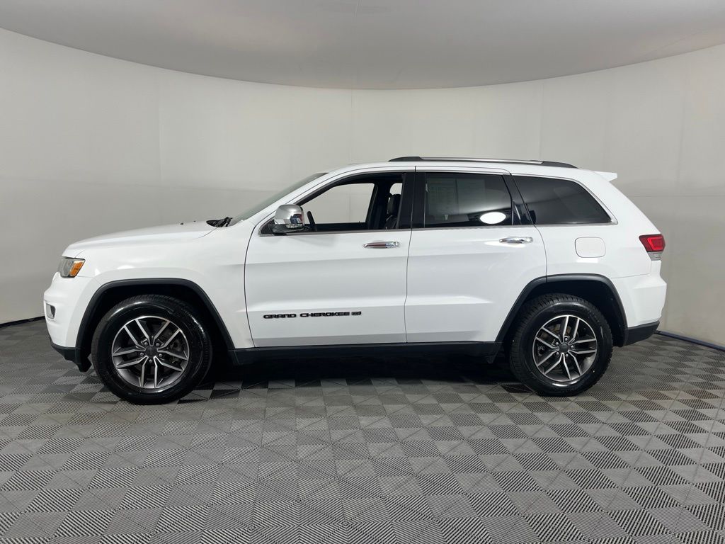 Thumbnail: 2022 Jeep Grand Cherokee - 15