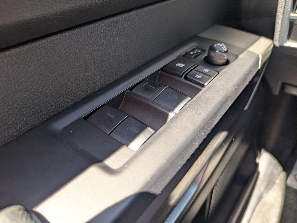2024 Toyota Sequoia SR5