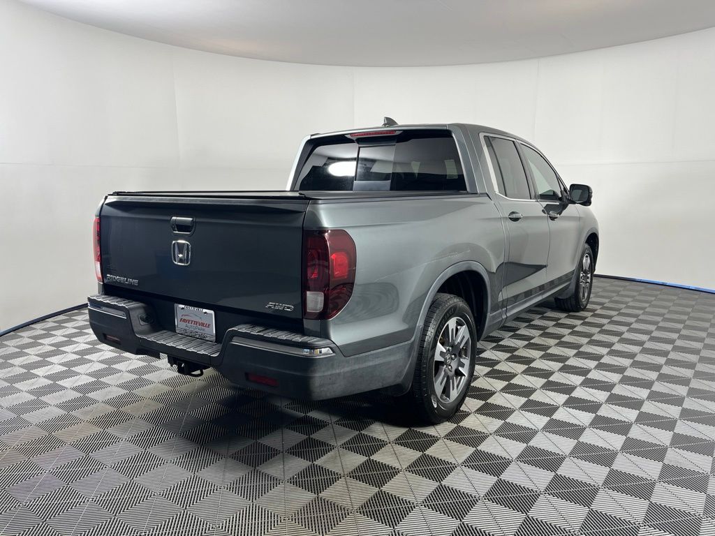 Thumbnail: 2019 Honda Ridgeline - 18