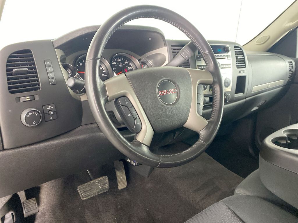 2012 GMC Sierra 1500 SLE 10