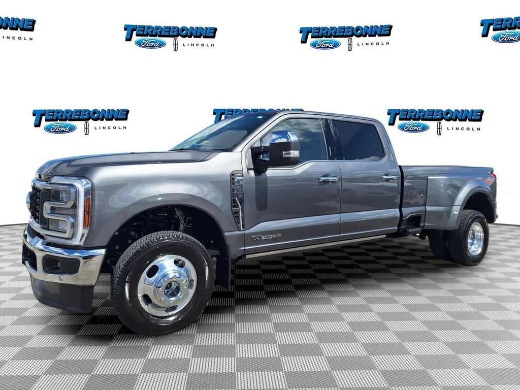 2026 Ford F-350 Super Duty Lariat Crew Cab LB DRW 4WD