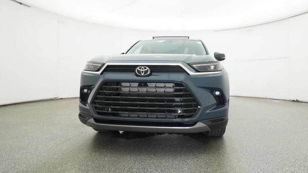 Thumbnail: 2025 Toyota Grand Highlander - 29