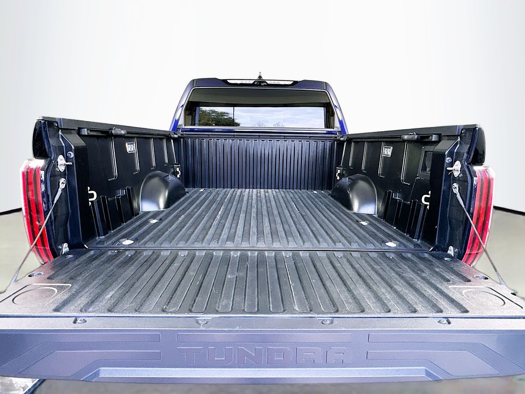 Thumbnail: 2023 Toyota Tundra - 27