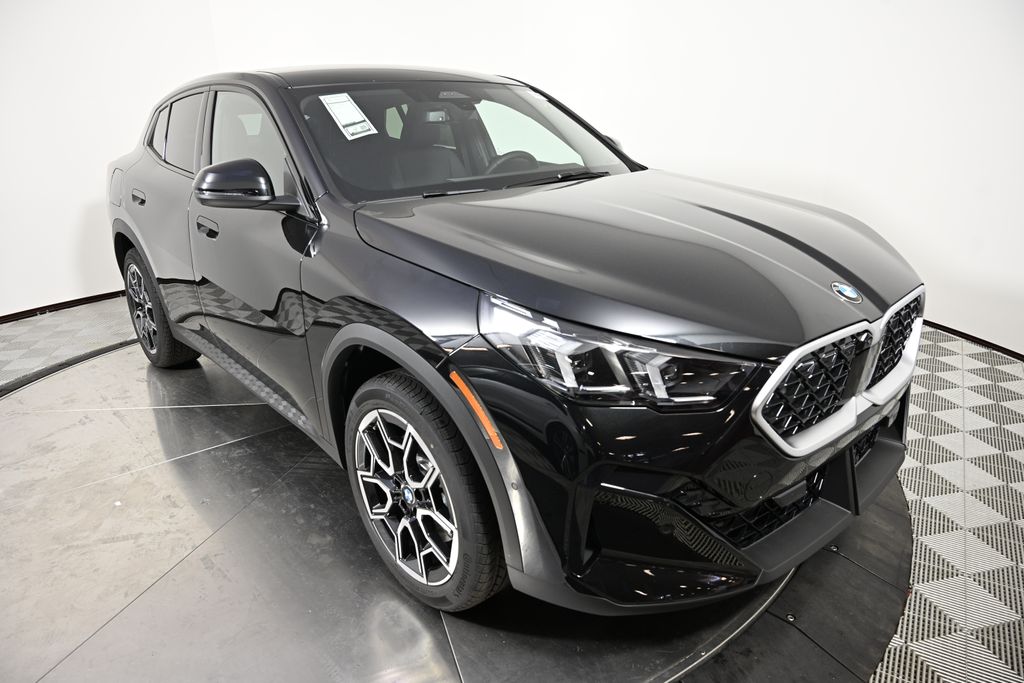 2025 BMW X2 xDrive28i 7