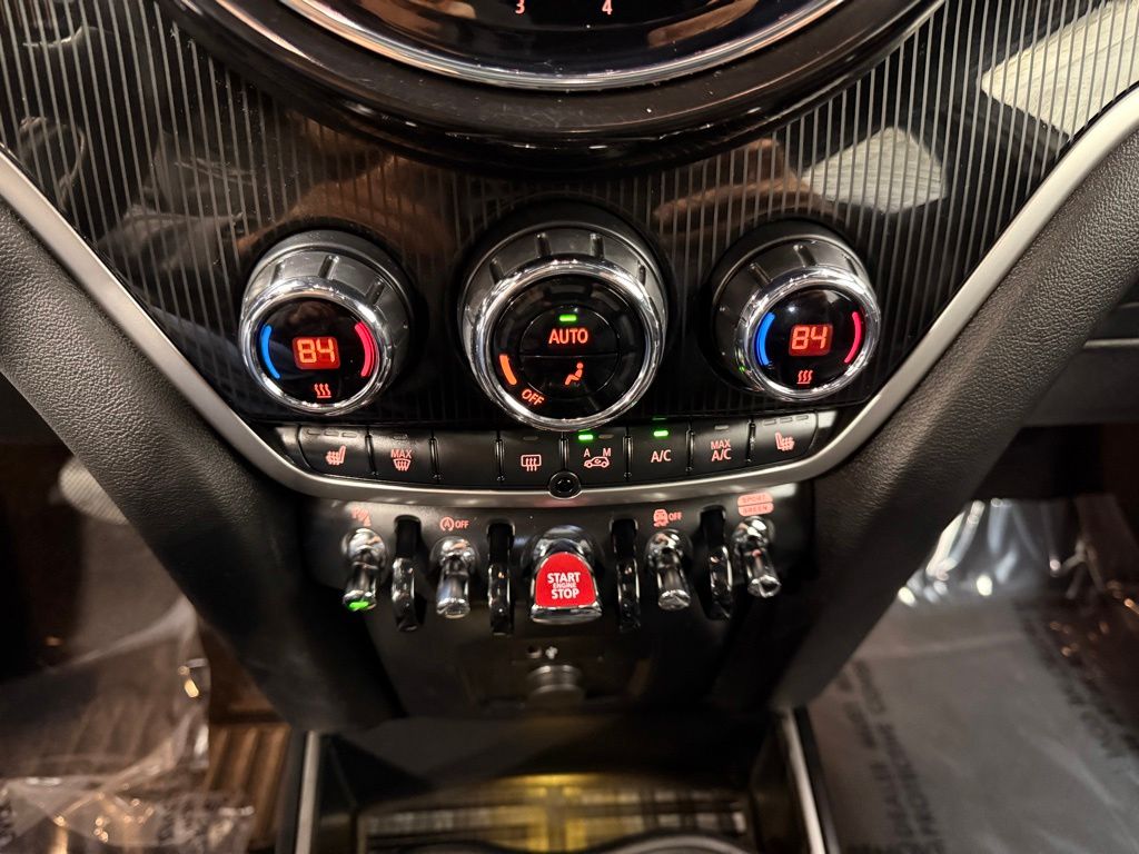 Thumbnail: 2023 MINI Cooper Countryman - 19