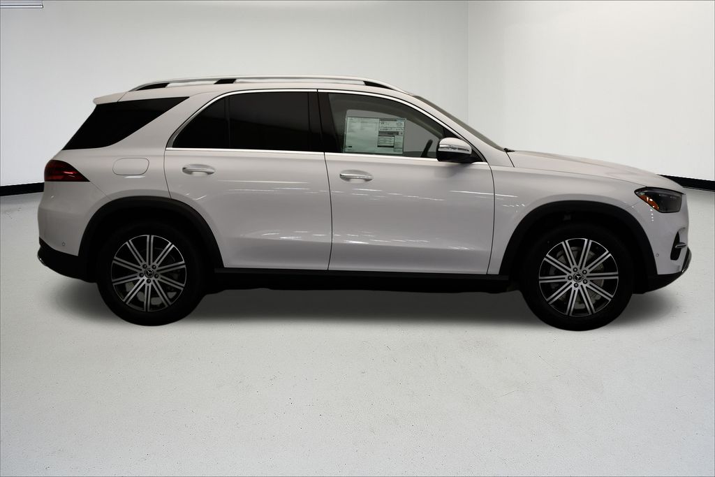 Thumbnail: 2026 Mercedes-Benz GLE - 6