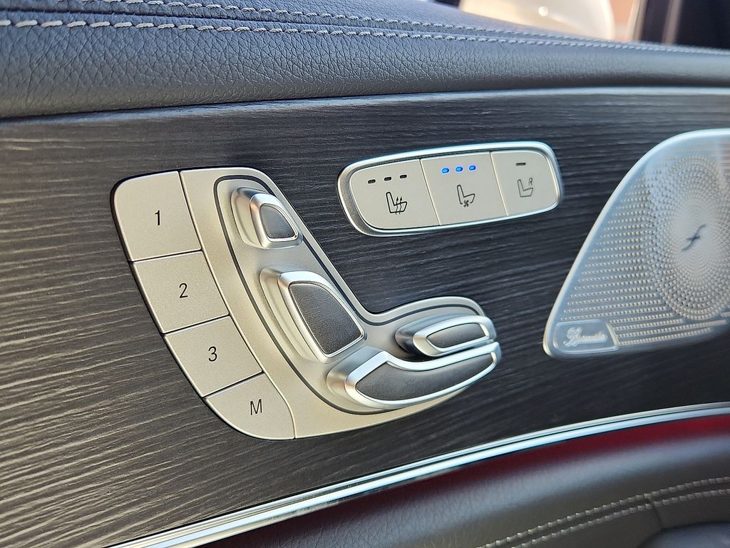 Thumbnail: 2026 Mercedes-Benz AMG GT - 16