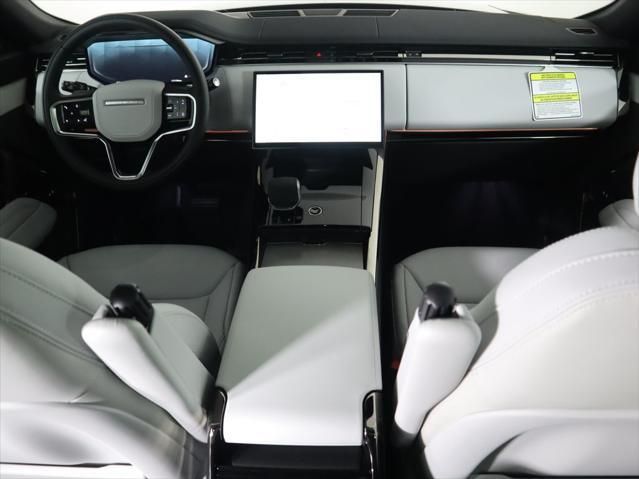 Thumbnail: 2026 Land Rover Range Rover Sport - 13