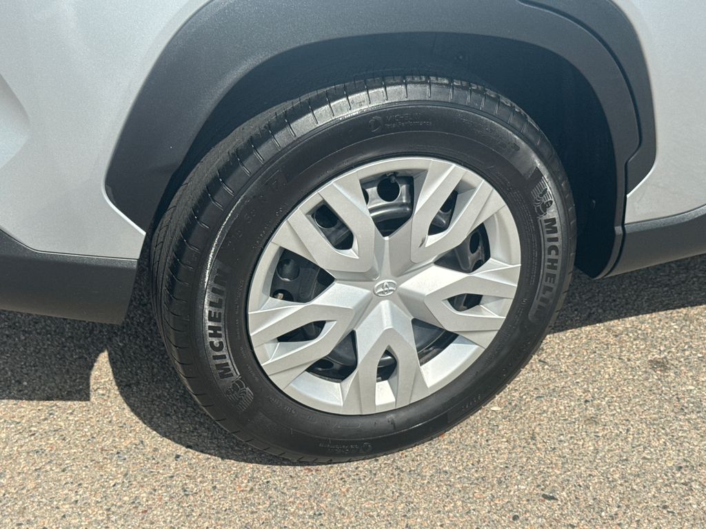 Used 2023 Silver Toyota L image 39
