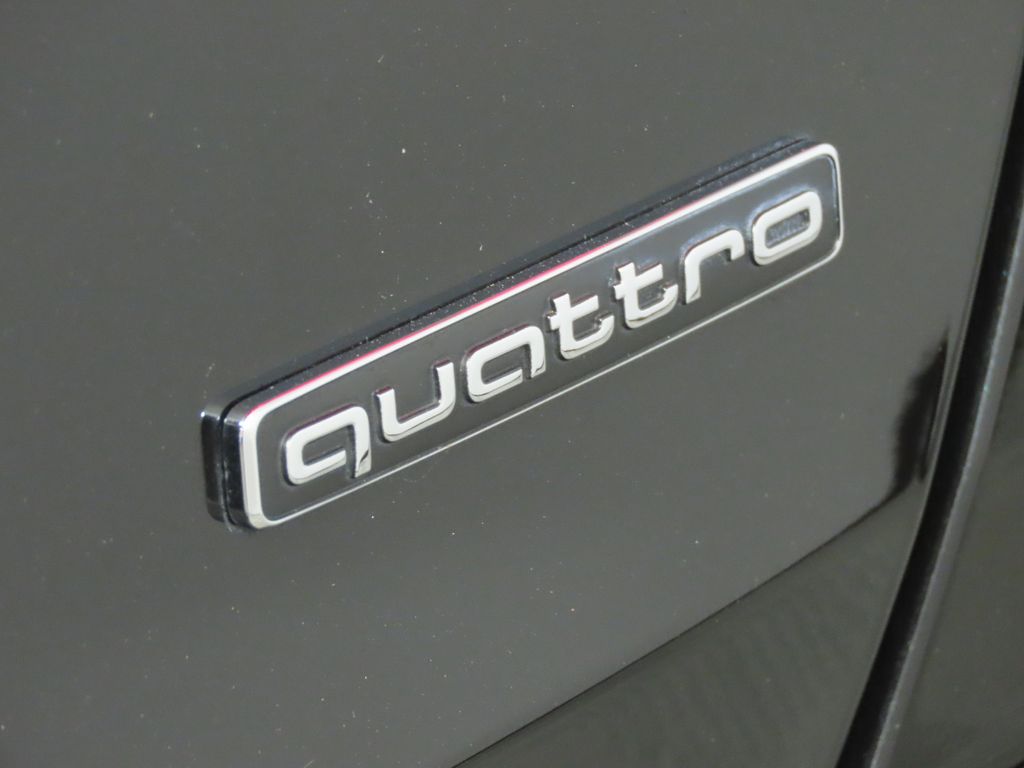 Thumbnail: 2025 Audi A6 - 10