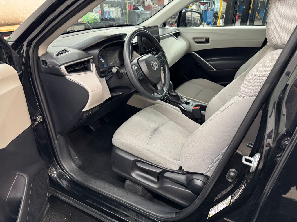 2024 Toyota Corolla Cross L