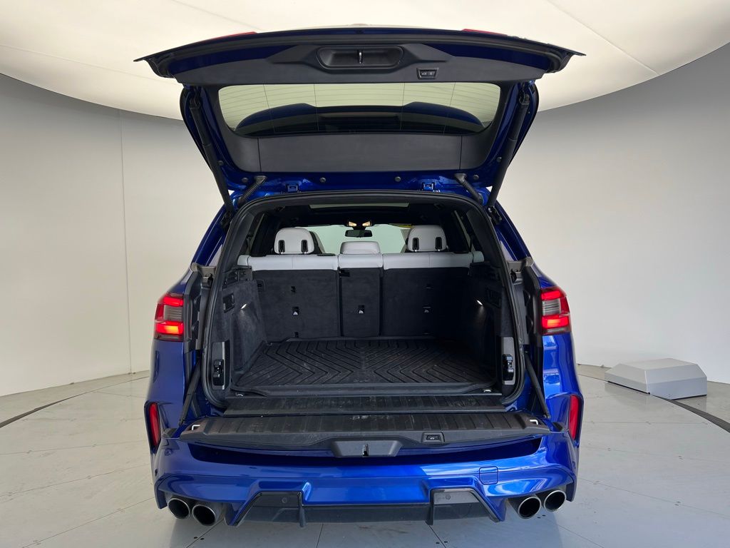 2023 BMW X5 M 5