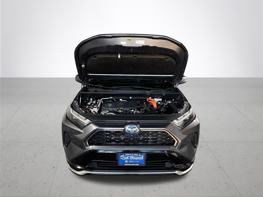 2023 Toyota RAV4 Prime SE