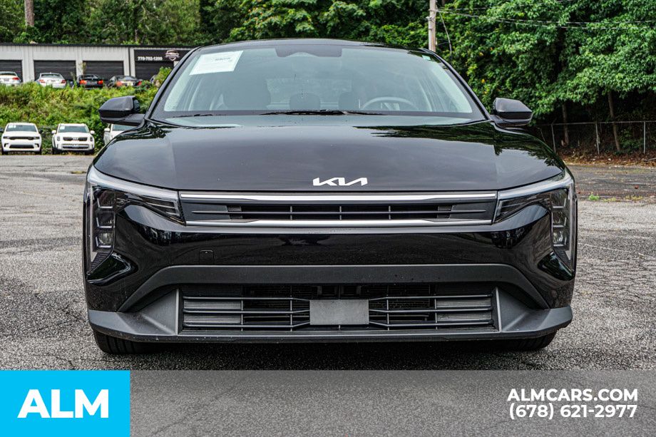 2025 Kia K4 LXS - Photo 10