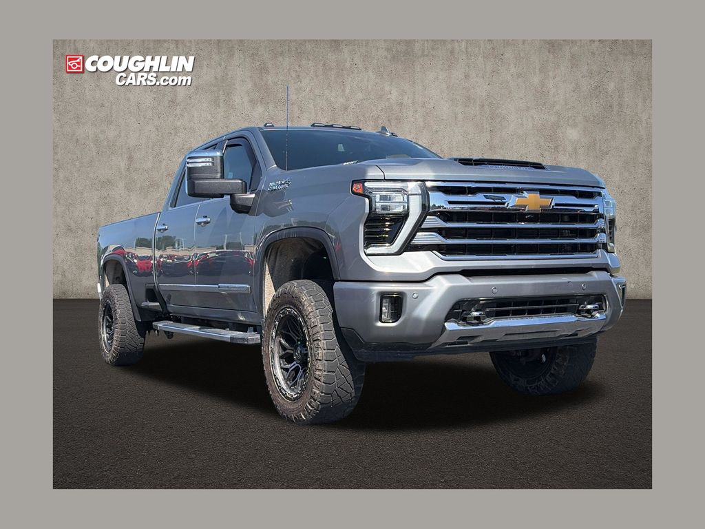 Sterling Gray Metallic 2024 Chevrolet Silverado 3500HD High Country Crew Cab 4WD Pickup Truck Four-Wheel Drive Automatic