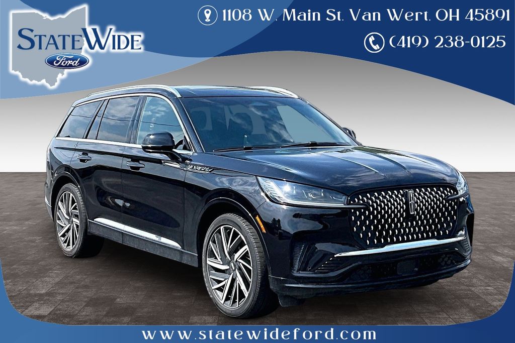 Black Metallic 2025 Lincoln Aviator SUV / Crossover All-Wheel Drive Automatic