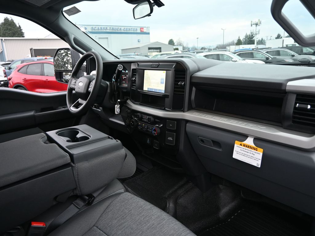 2026 Ford F-550 Chassis XL