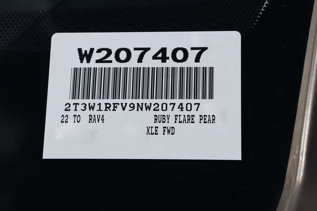 2022 Toyota RAV4 XLE 7