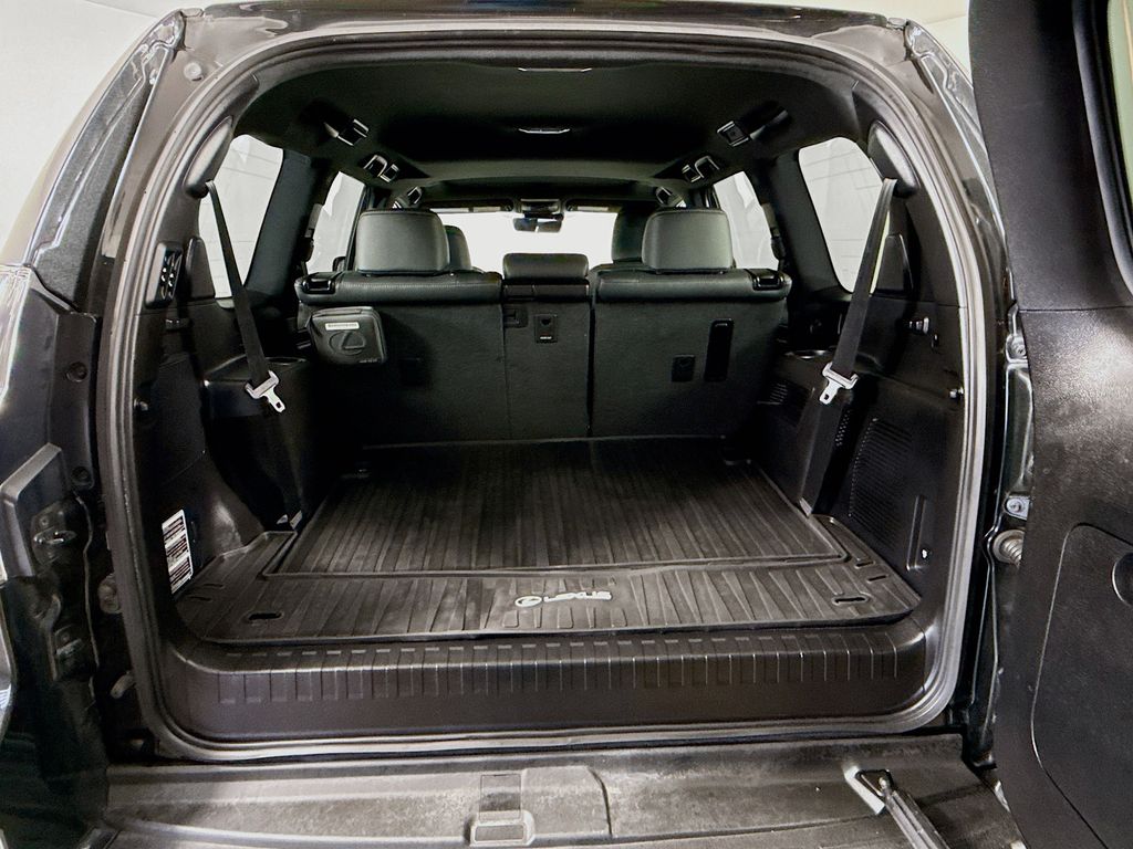 2023 Lexus GX 460 Luxury 27