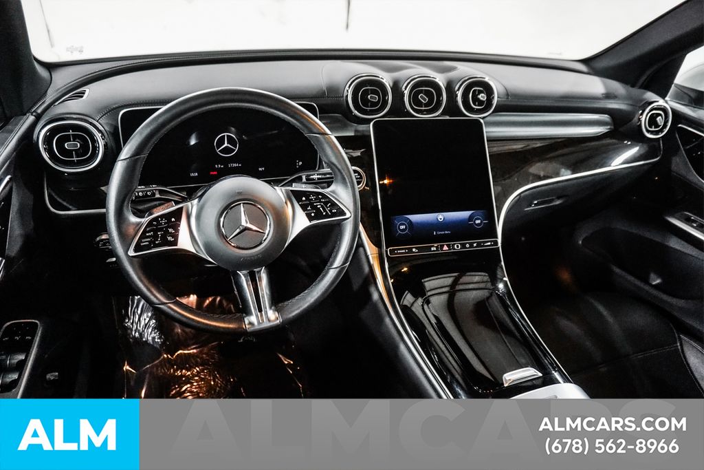 Used 2025 White Mercedes-Benz GLC 300 image 15