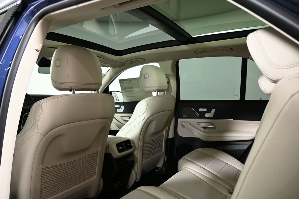 Thumbnail: 2026 Mercedes-Benz GLE - 28