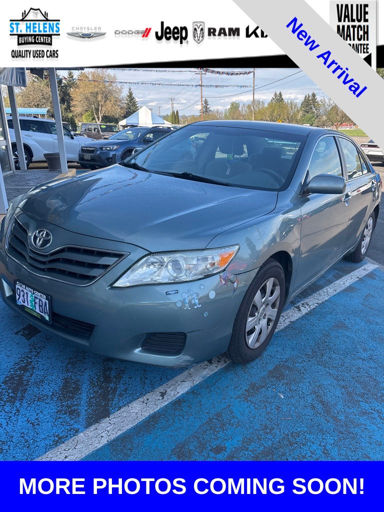 2011 Toyota Camry LE