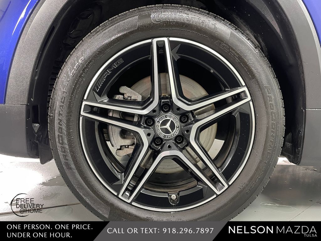 Used 2021 Blue Mercedes-Benz GLB 250 image 11