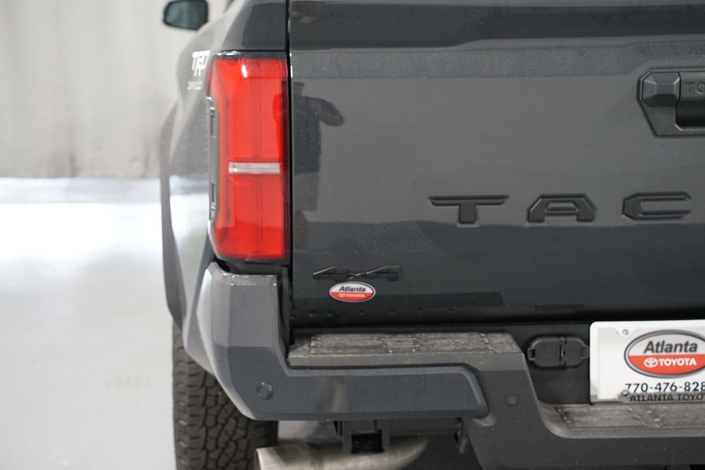 Thumbnail: 2025 Toyota Tacoma - 10