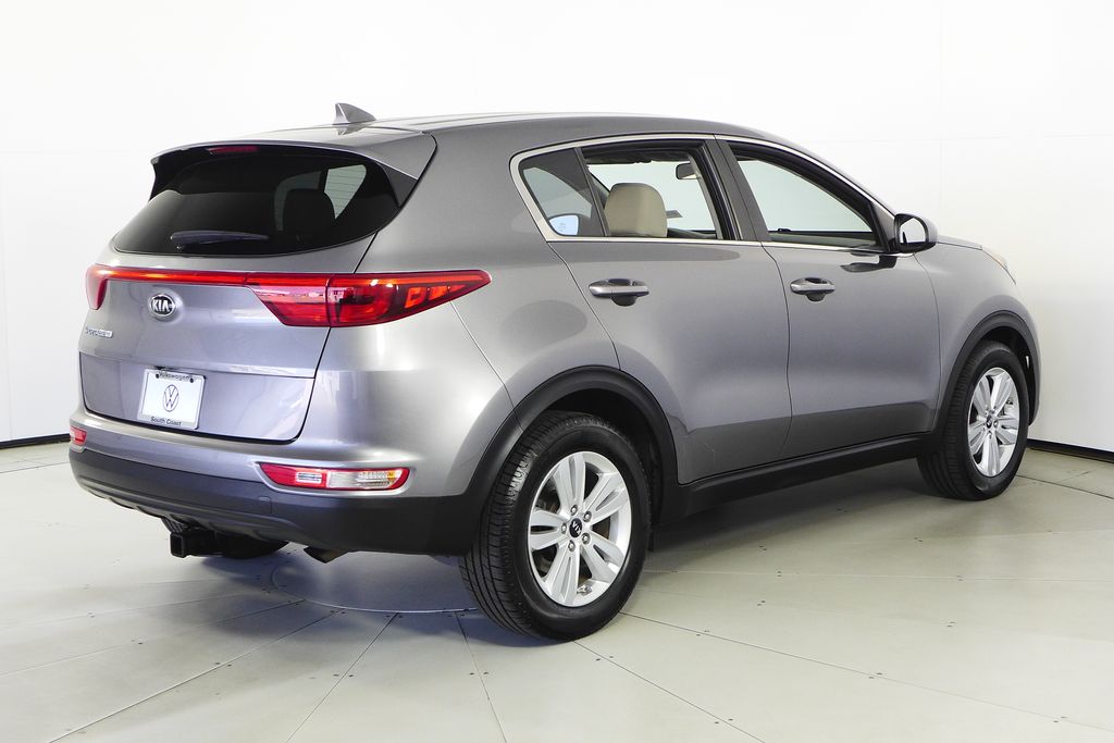 Thumbnail: 2017 Kia Sportage - 7