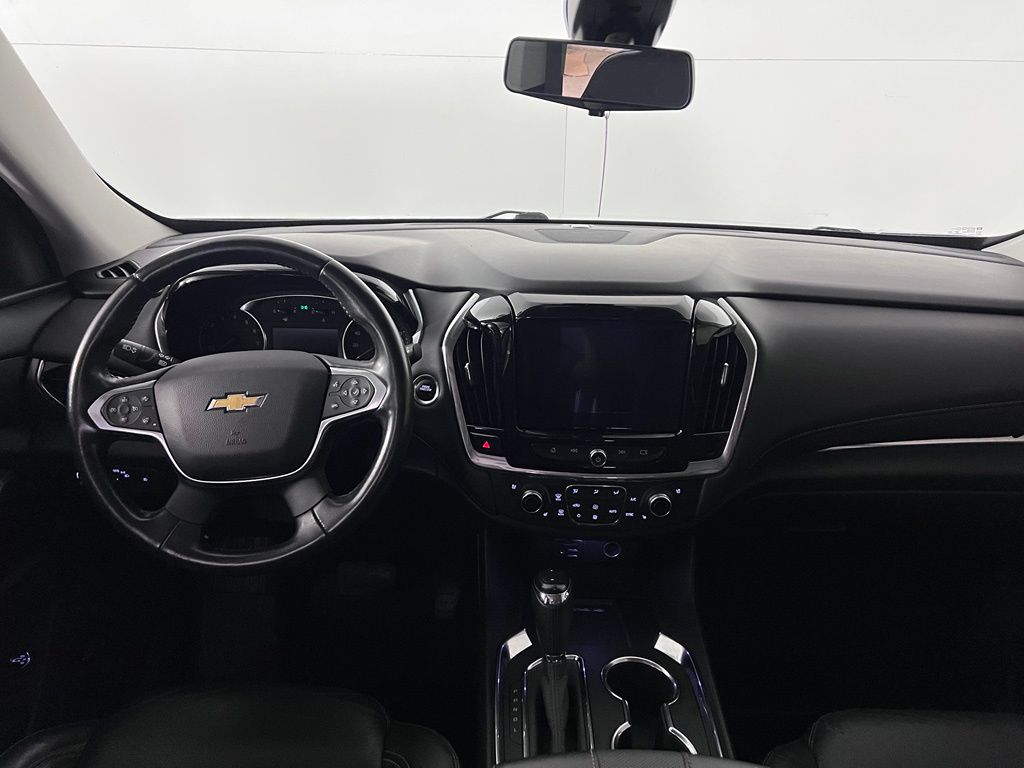 Used 2020 White Chevrolet Premier image 21