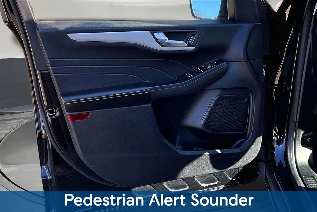 Certified Used 2021 Black Ford SE Hybrid image 20