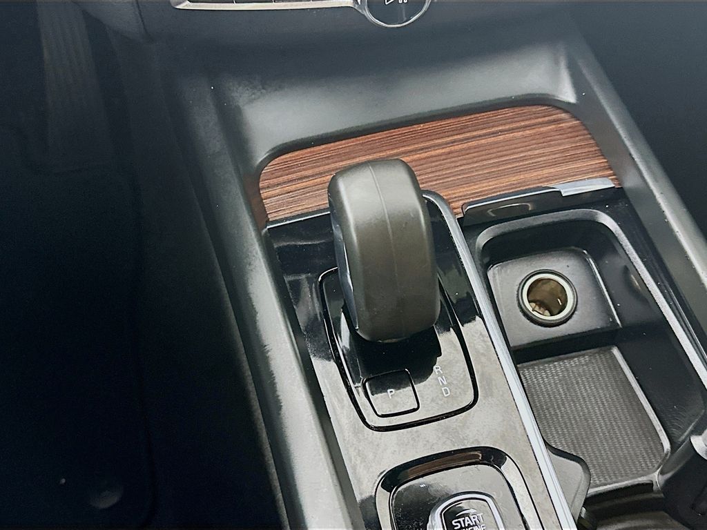 Used 2023 Silver Volvo B5 Plus Dark Theme image 16