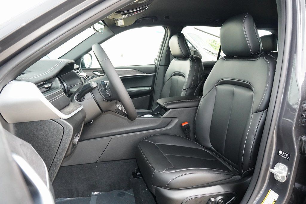 New Car 2025 Jeep Grand Cherokee  Limited For Sale Under $50,000 In Weatherford, Texas